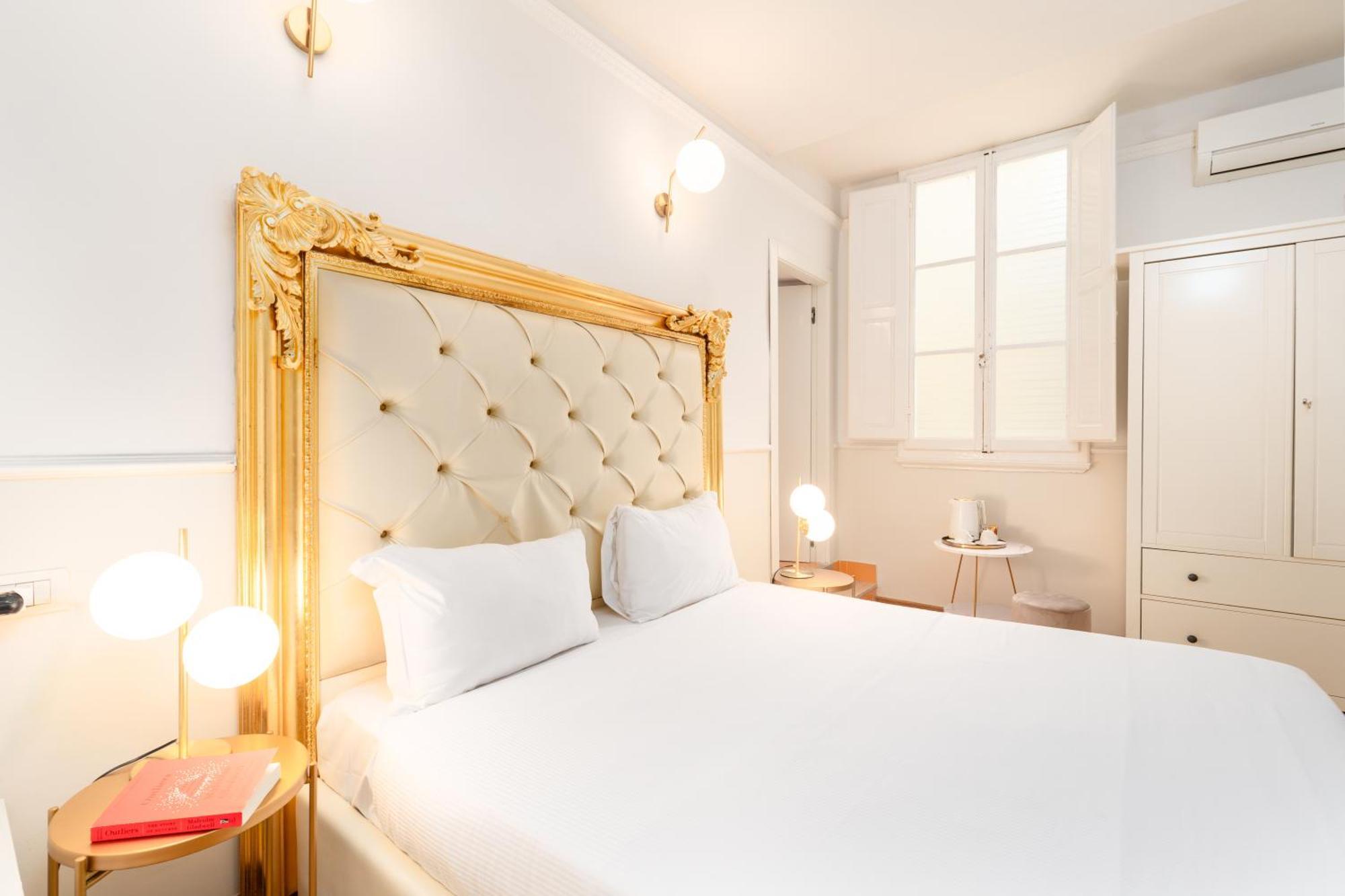 Gasthuis Residenza Conte Di Cavour & Rooftop 2*