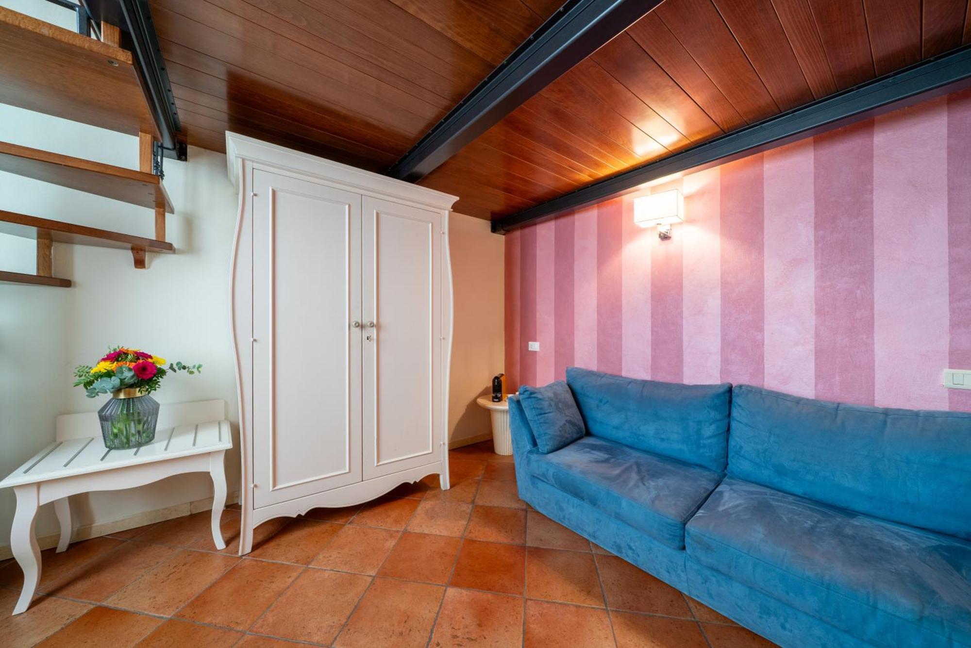 Casa de hóspedes Residenza Conte Di Cavour & Rooftop 2*